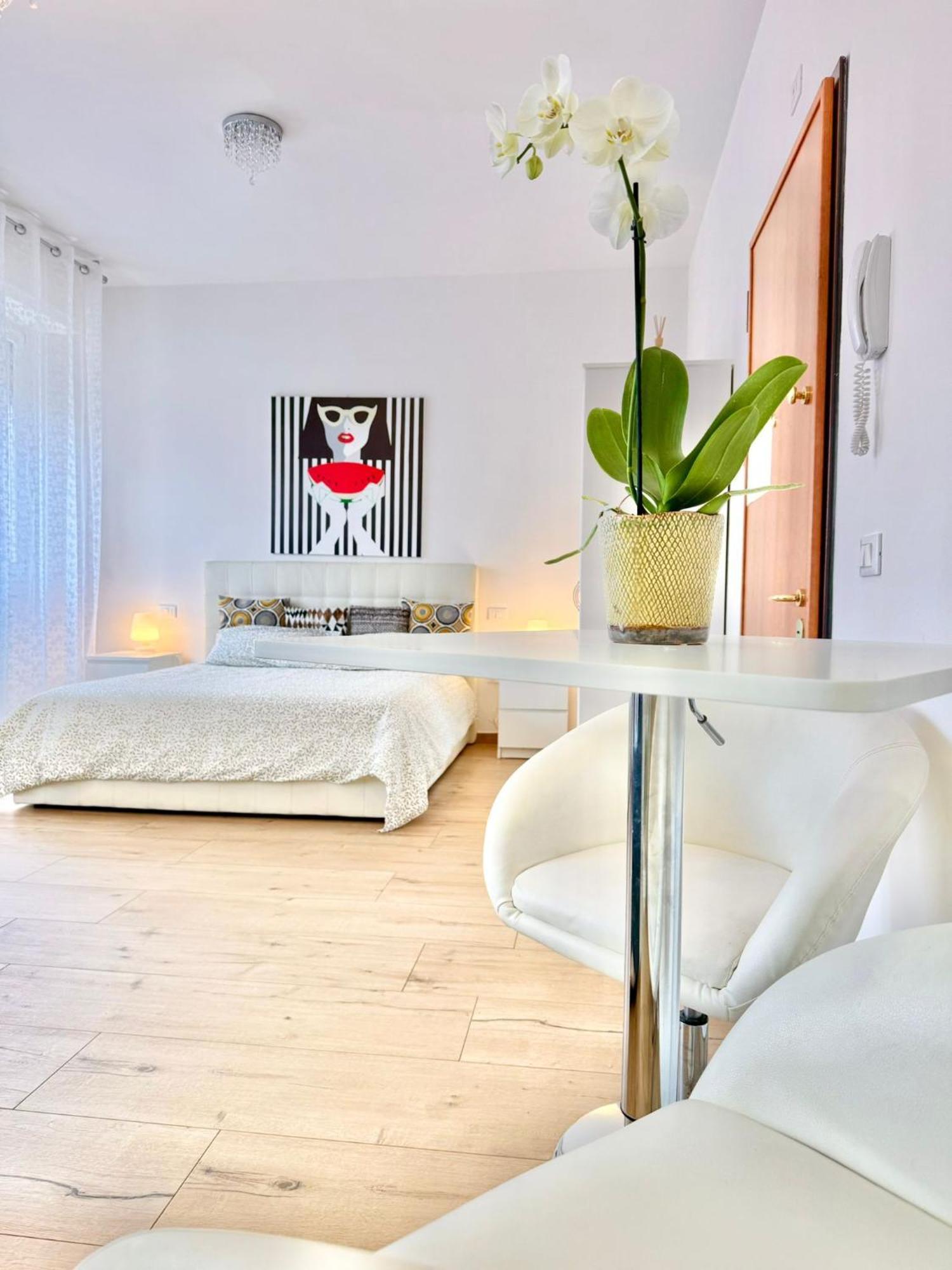 Travel Fiera Apartment Bologna Luaran gambar