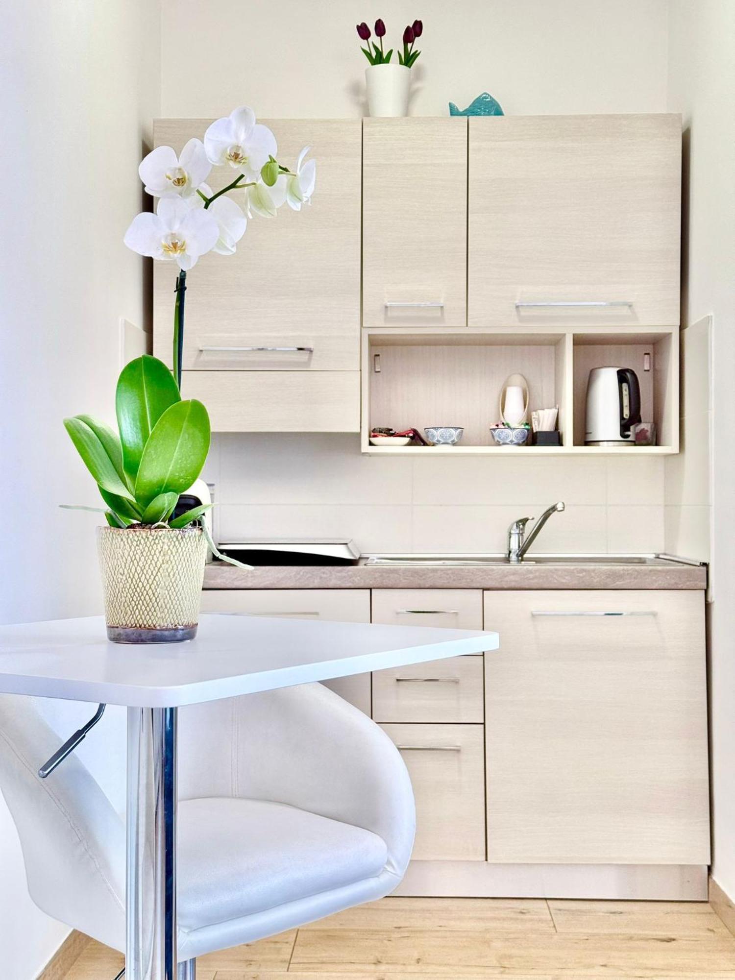 Travel Fiera Apartment Bologna Luaran gambar