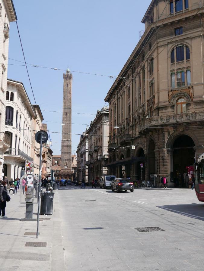 Travel Fiera Apartment Bologna Luaran gambar